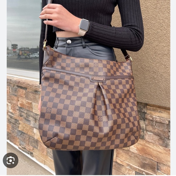 Authentic Louis Vuitton Bloomsbury GM - Picture 15 of 16